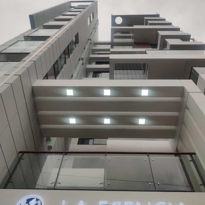 la esencia uttara 2022 643277